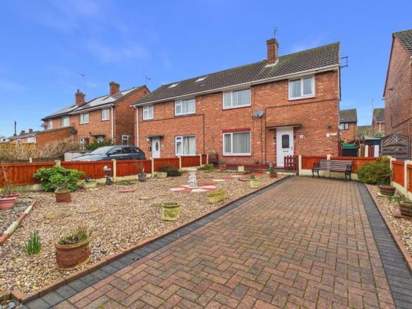 3 bed property, in Beck Avenue, £210,000