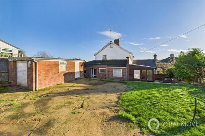 3 bed property, in Shelton Place, £230,000