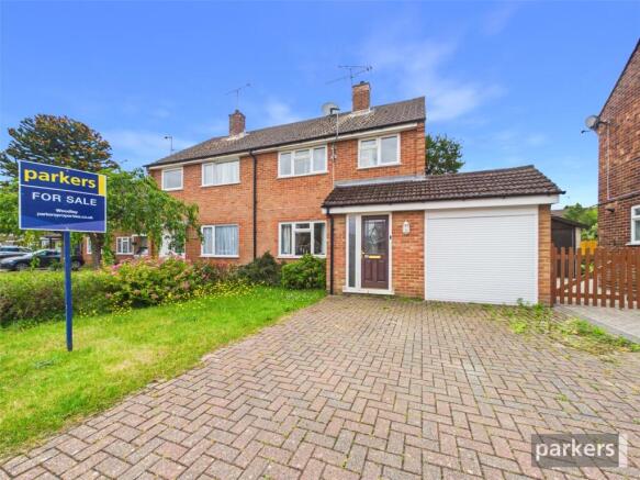 3 bed property, in Wilmington Close, £485,000