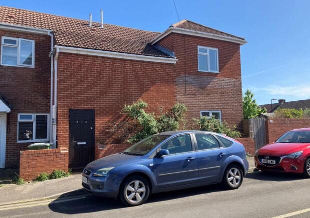 1 bed property, in Flat 3, £65,000
