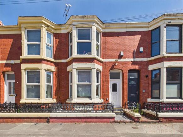 4 bed property, in Adelaide Road, £220,000