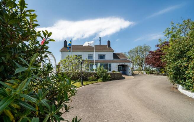 18 bed property, in Trenewydd Farm Cottages, £1,300,000
