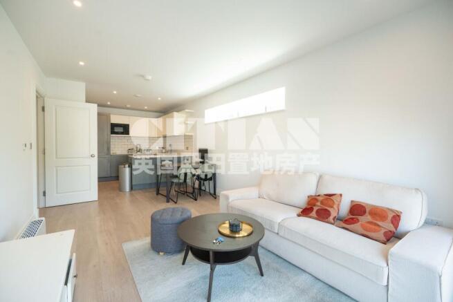 2 bed property, in Bogart House, £850,000