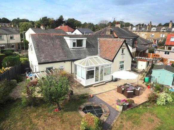 3 bed property, in 7 Sunnydale Avenue, £375,000