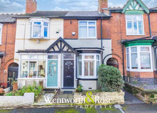3 bed property, in Marlborough Road, £265,000