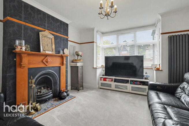 4 bed property, in Scraptoft Lane, £450,000