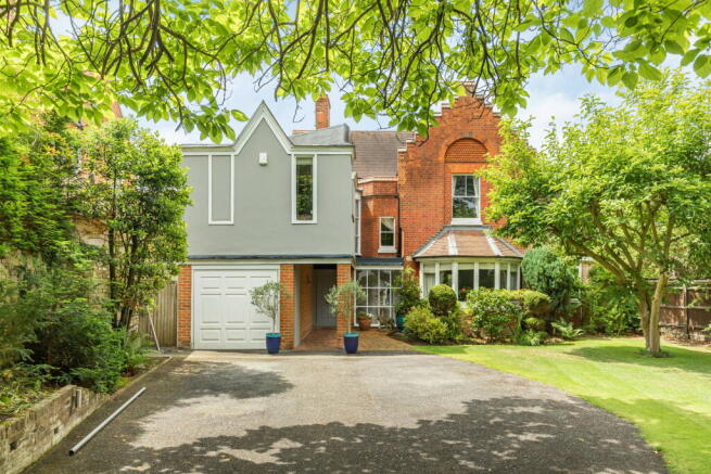 5 bed property, in Fife Road, £4,650,000