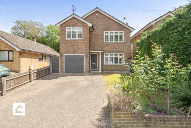 4 bed property, in Kings Road, £625,000