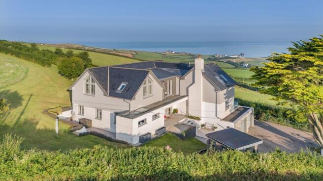 7 bed property, in Near Thurlestone Sands, £3,250,000