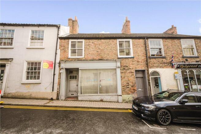 4 bed property, in High Skellgate, £172,500