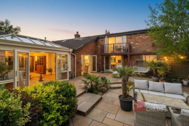 4 bed property, in The Conifers, £1,250,000