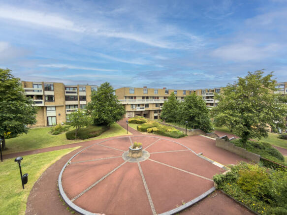 2 bed property, in 85 Neville Court, £15,000