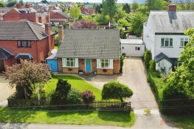 4 bed property, in Syston Road, £460,000