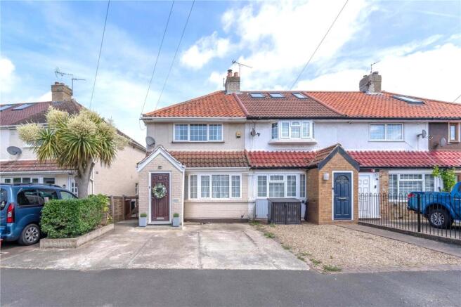3 bed property, in The Alders, £425,000