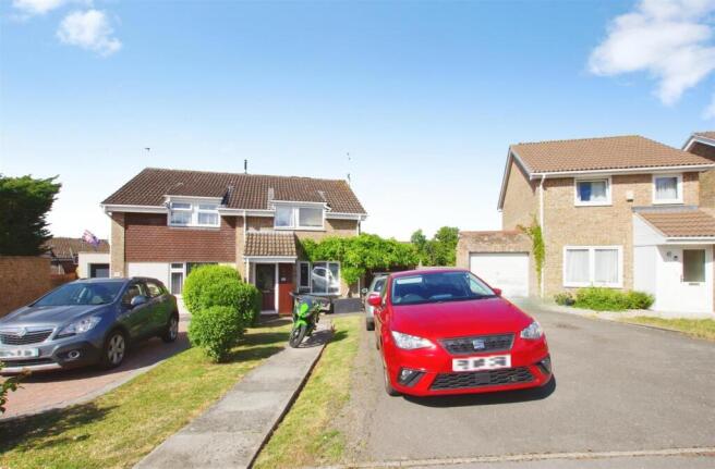 3 bed property, in Belsay, £290,000