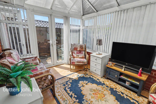 2 bed property, in Bowfell Grove, £180,000
