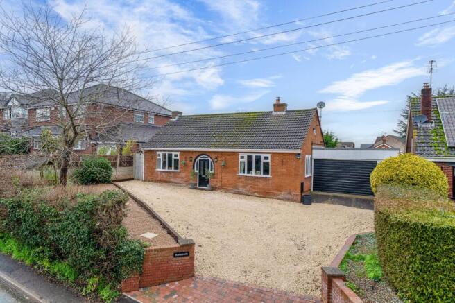 3 bed property, in Daddlebrook Road, £475,000