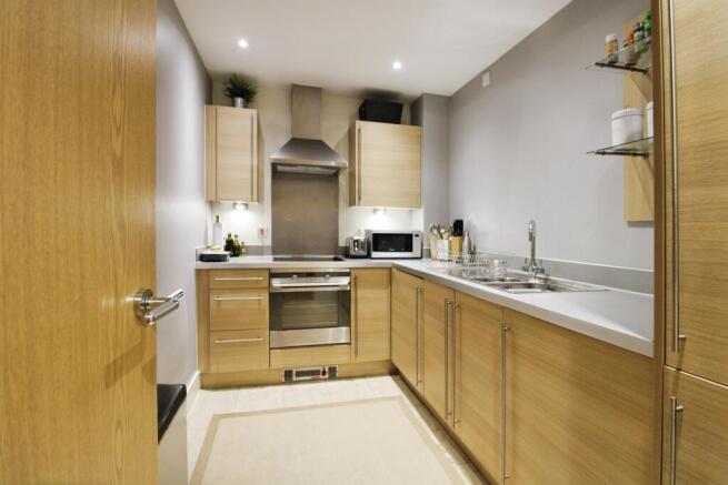 1 bed property, in Church Street, £90,000