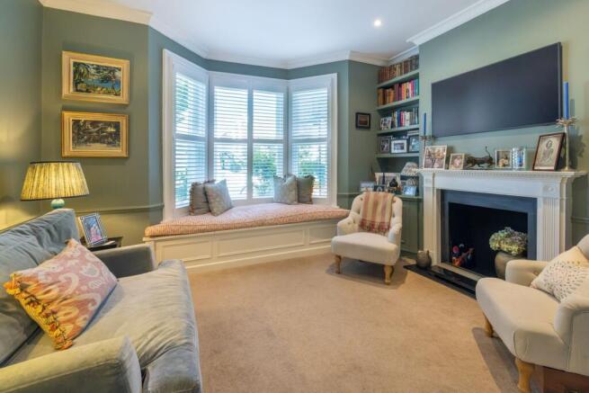 4 bed property, in Carlton Road, £1,350,000