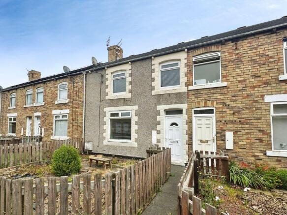 2 bed property, in Katherine Street, £50,000