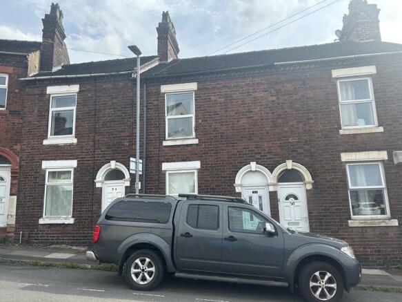 2 bed property, in Mayer Street, £70,000