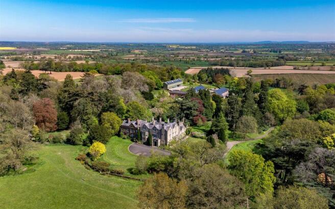 16 bed property, in Tedsmore, £8,600,000