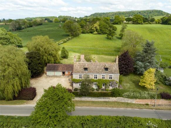6 bed property, in Blanchworth, £1,750,000