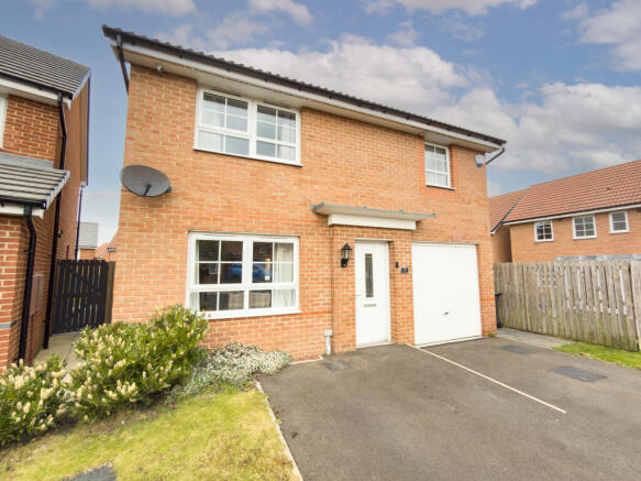 4 bed property, in 29 Claude Road, £172,000