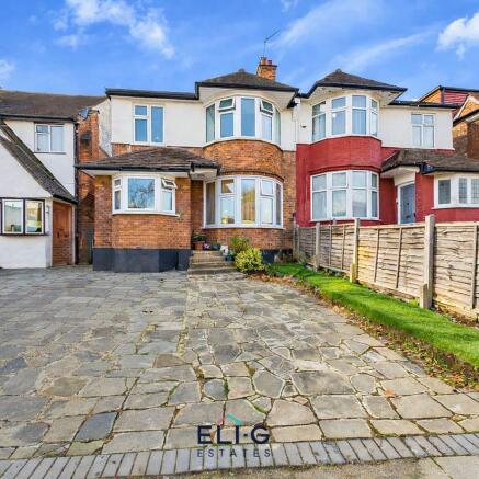 4 bed property, in Princes Park Avenue, £1,300,000