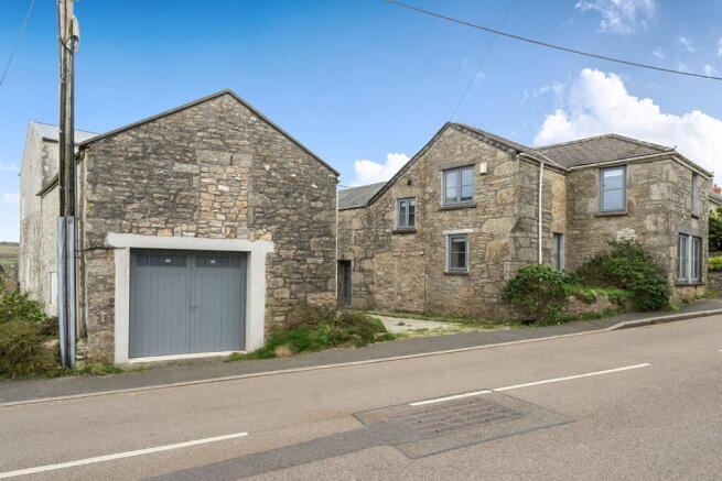 6 bed property, in Nancherrow Terrace, £675,000