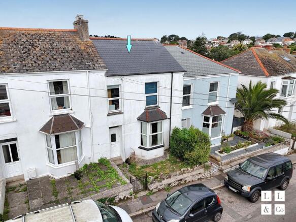 4 bed property, in Park Hill, £343,000