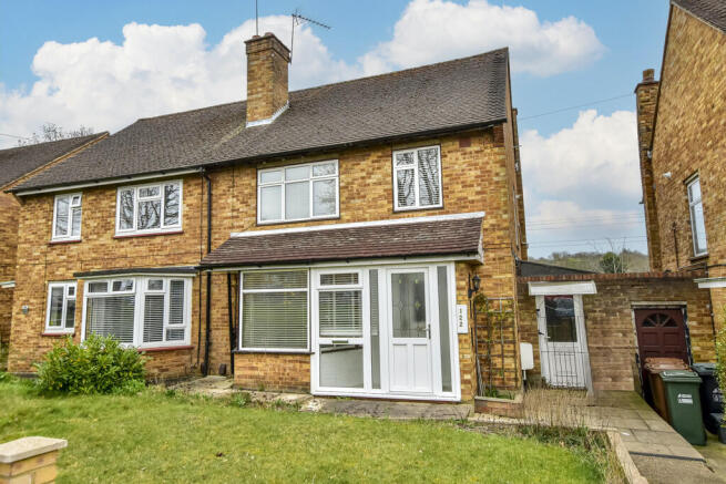 3 bed property, in Coates Way, £490,000