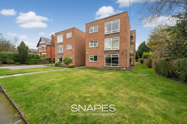 2 bed property, in Egerton Road, £199,950