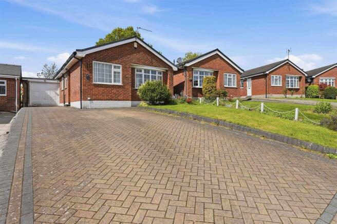 3 bed property, in Appleby Close, £425,000