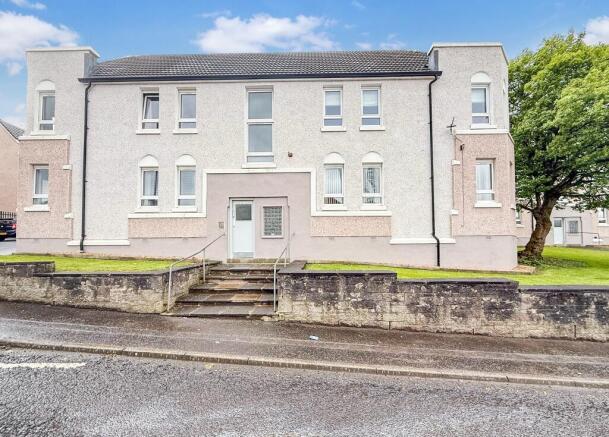 2 bed property, in John Street, £70,000