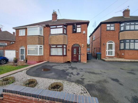 3 bed property, in 6 Valerie Grove, £250,000