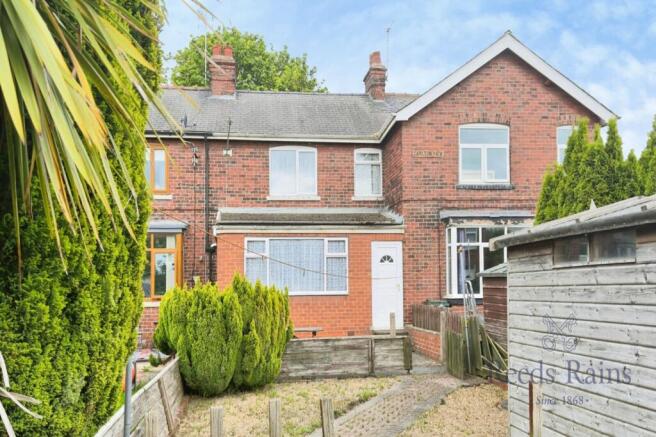3 bed property, in Carlton View, £90,000