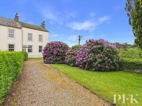 3 bed property, in Low Mill, £300,000