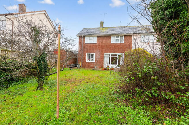 3 bed property, in Little Spenders, £325,000