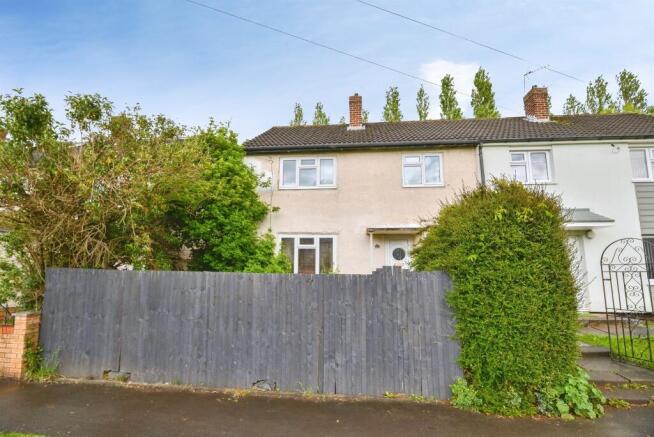 3 bed property, in Patterdale Avenue, £80,000