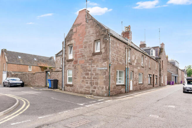 1 bed property, in Wilsons Park, £55,000