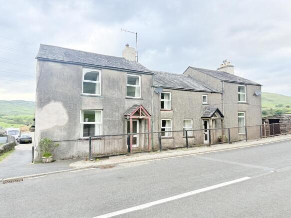 8 bed property, in Selside, £250,000
