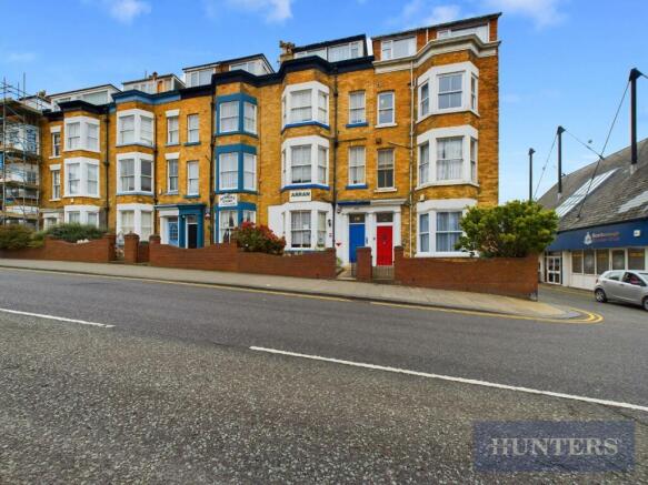 1 bed property, in North Marine Road, £60,000