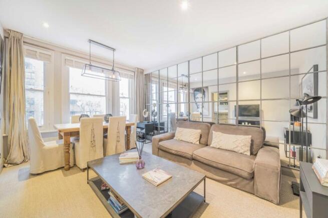 2 bed property, in Edith Grove, £625,000