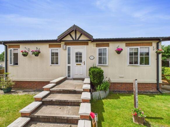 2 bed property, in Severn Gorge Park, £155,000
