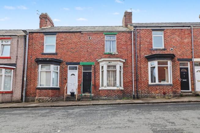 2 bed property, in 11 Bouch Street, £20,000