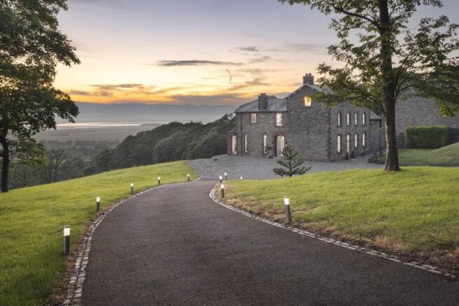 6 bed property, in Bankfield Hall, £2,250,000