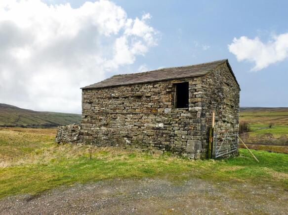 Land, in Mallerstang, £160,000