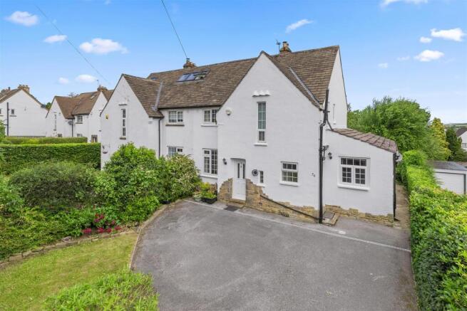3 bed property, in Hawksworth Lane, £500,000