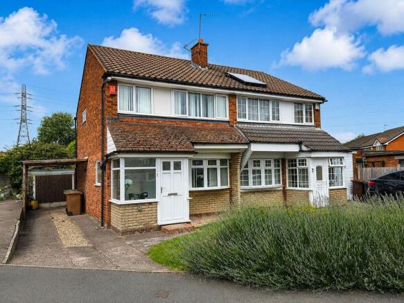 3 bed property, in Birchover Road, £210,000